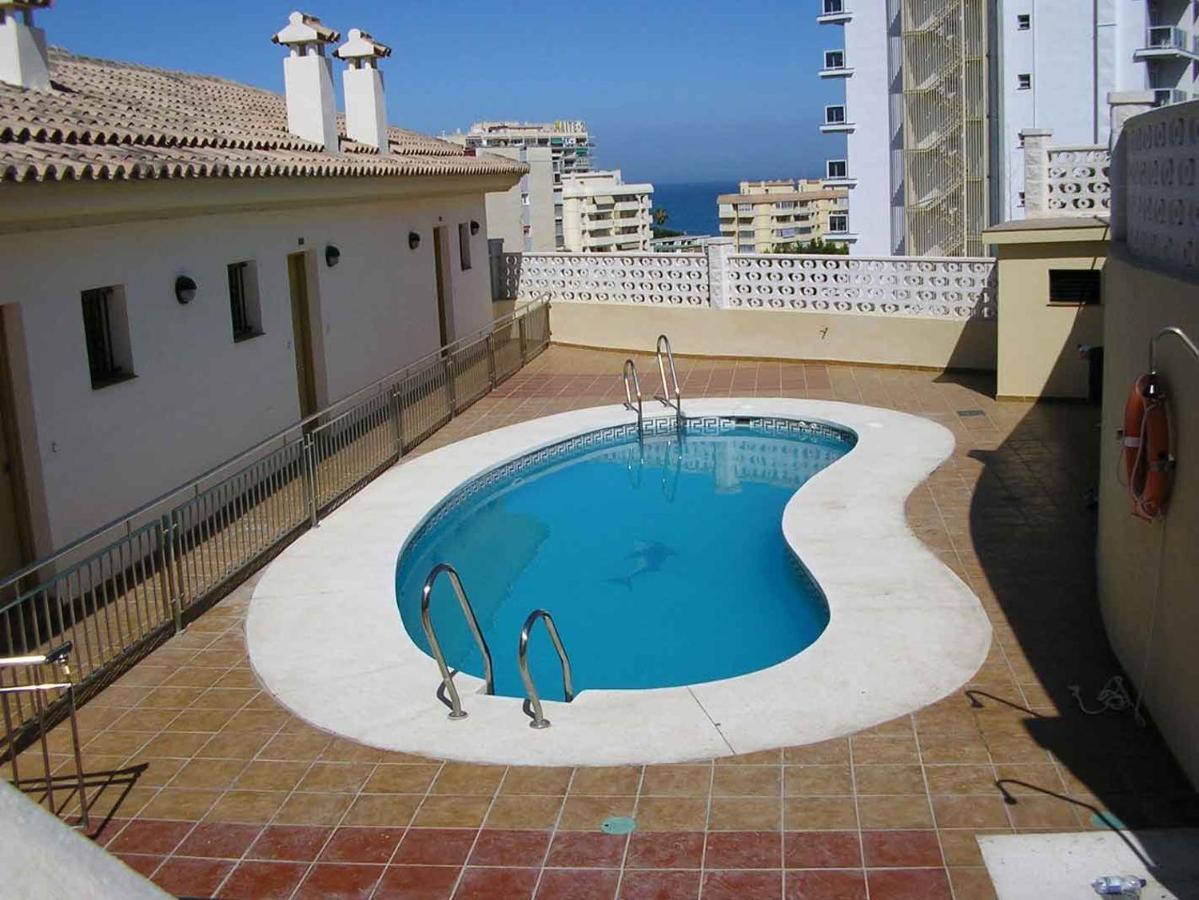 Apartamentos Benalmarina Málaga Buitenkant foto