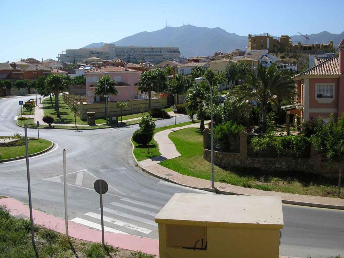 Apartamentos Benalmarina Málaga Buitenkant foto